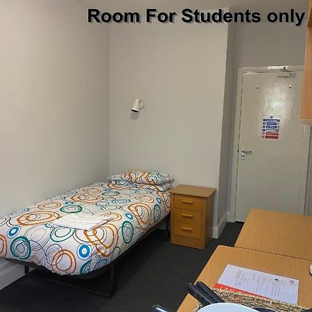 Charming Rooms For Students Only, Cricklewood Lane - Sk Londres Exterior foto